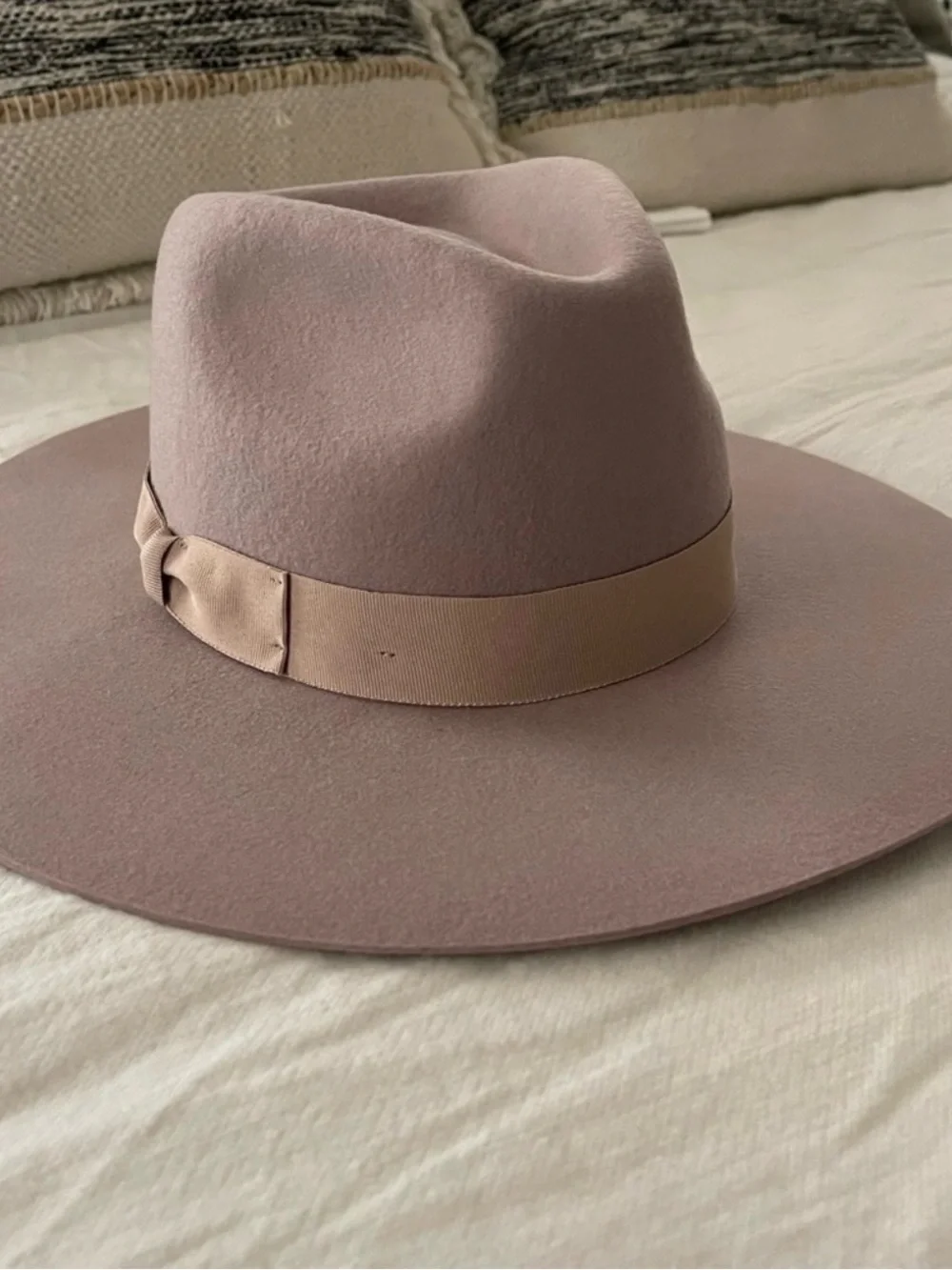 Urban Outfitters Women's Wide Brim Felt Hat - Dusty Mauve